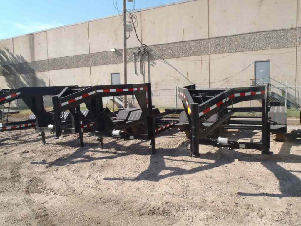 Trailers-3