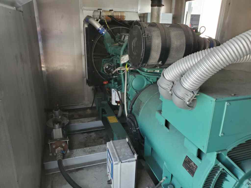 Used_Volvo_800kW_Generator_Set_with_BiFuel_Kit1932430759