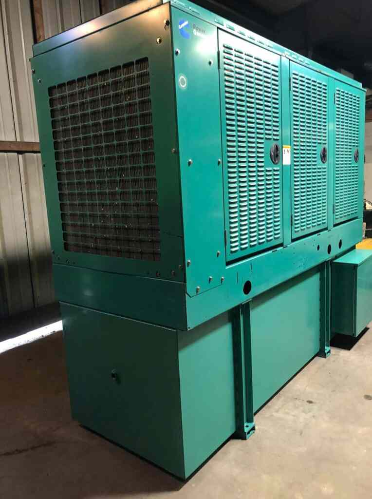 Cummins 200 KW Genset (Pic2)
