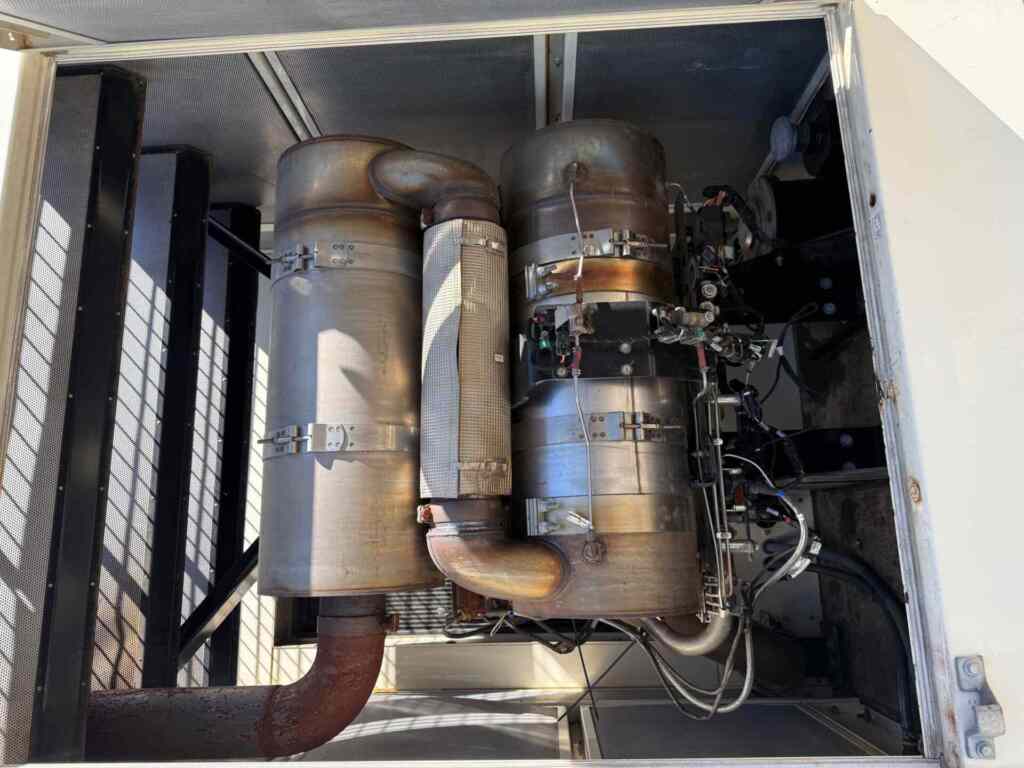 httpswww.powergenenterprises.compubmediacatalogproductcache8f717cf40cb23840b170b1656a4a7e1cgsgs4780-cat-xq350-powergenerationenterprises-8184848550-6