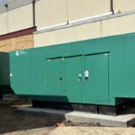 High-capacity Cummins C1300N6 natural gas standby generator for large facilities