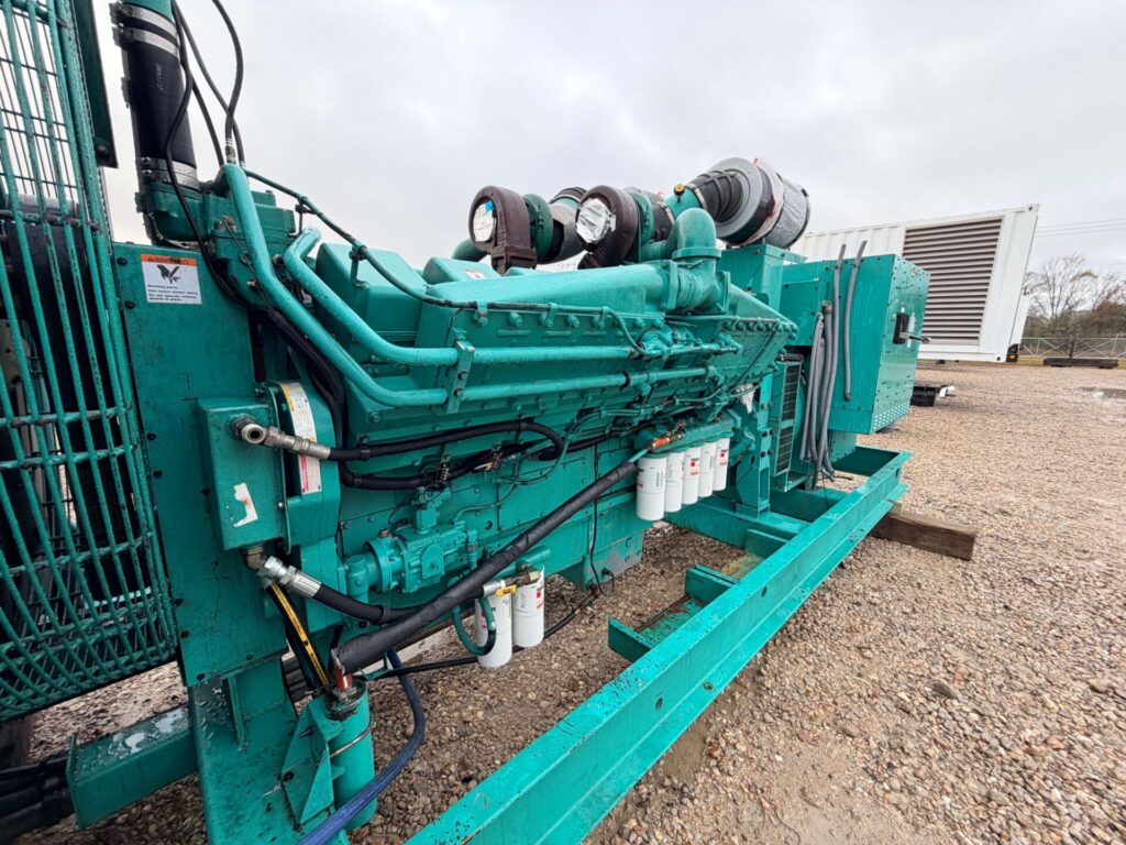 Cummins DFLC 1250kW industrial standby generator built for continuous high-load operation