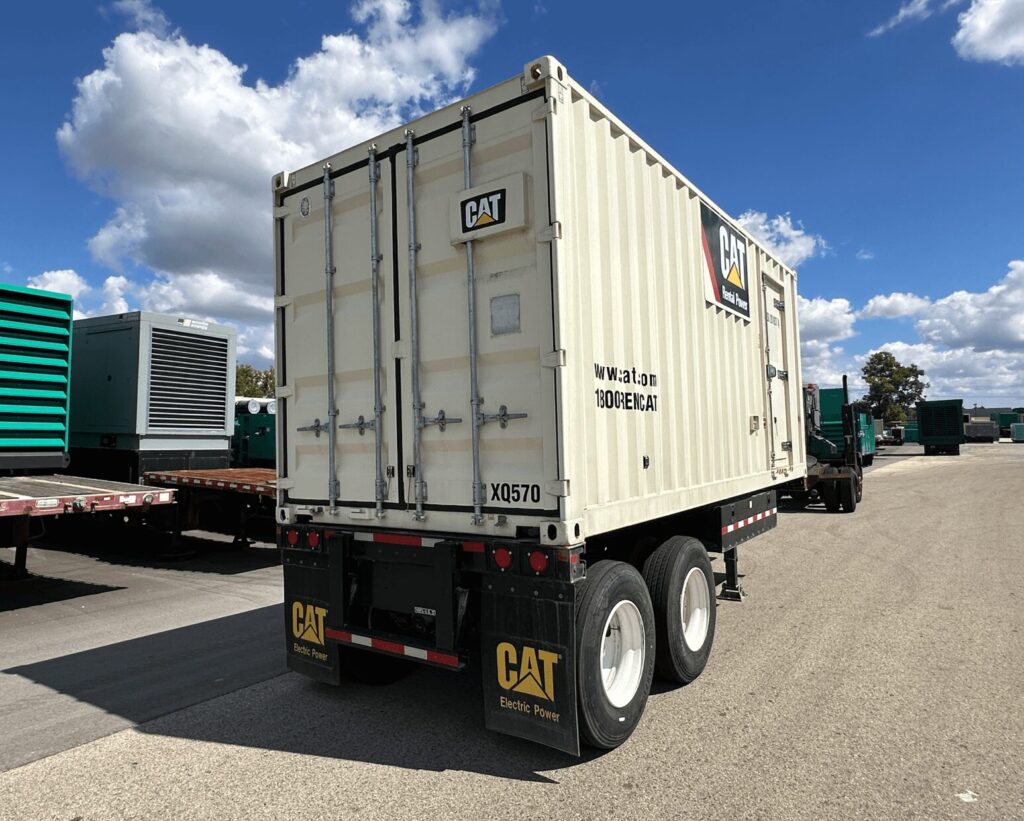 High-capacity Caterpillar XQ570 power module supporting large-scale deployments